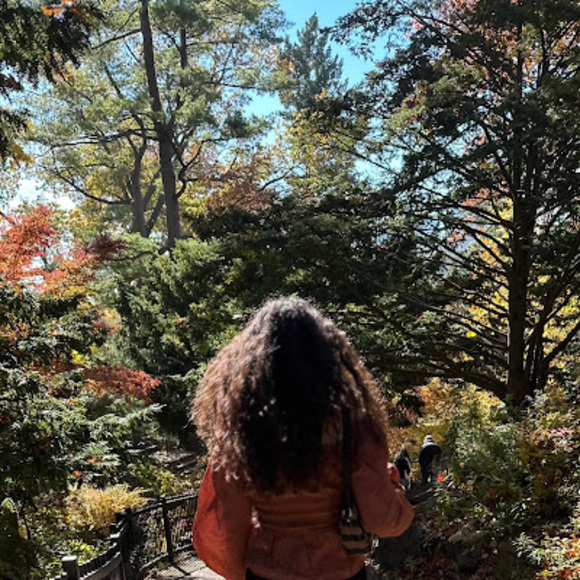 Meet your Posher, Nancy - Picture 1 of 1